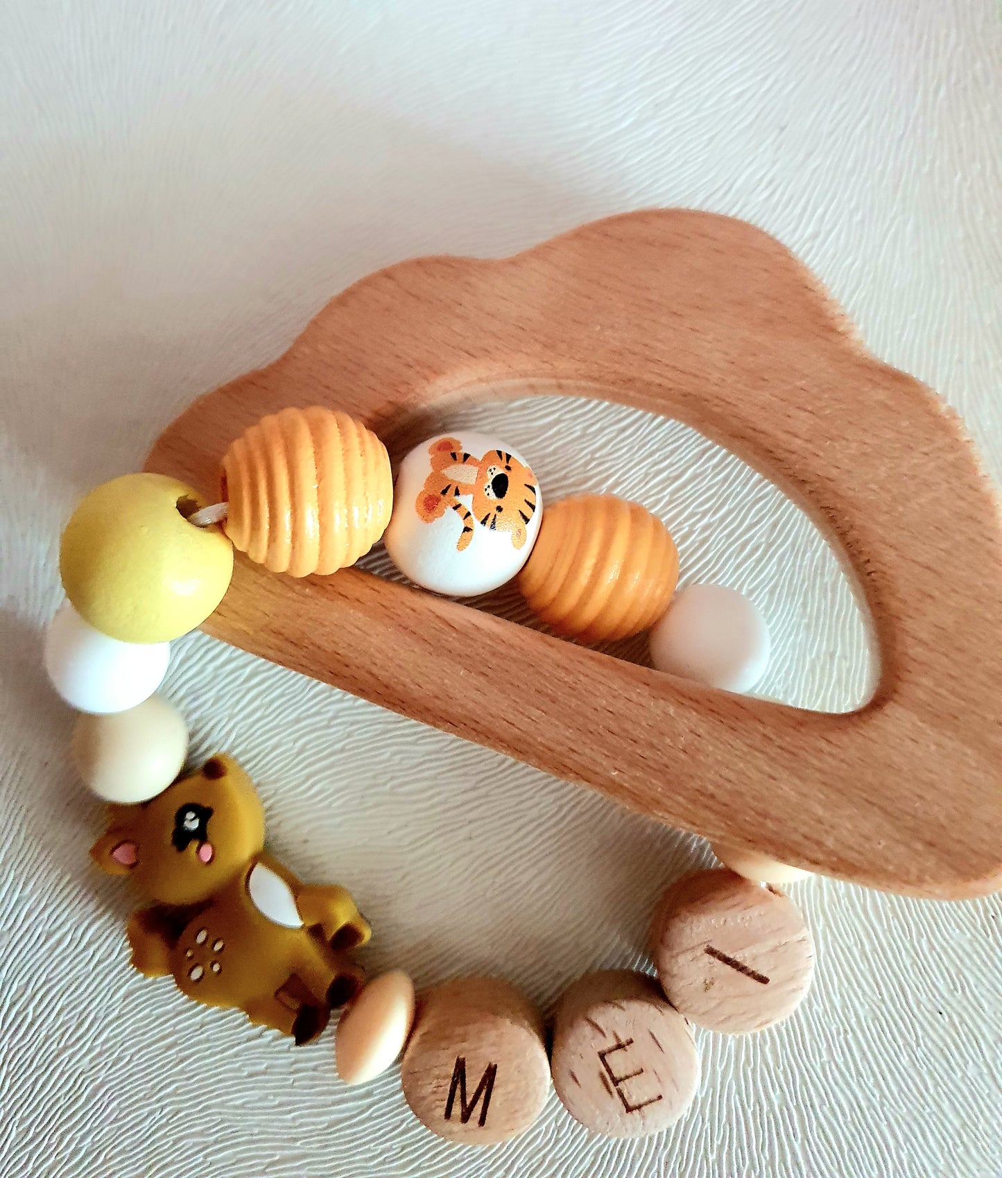 Baby Set Schnullerkette Haargummis Lätzchen Rassel Personalisiert Geschenkpack